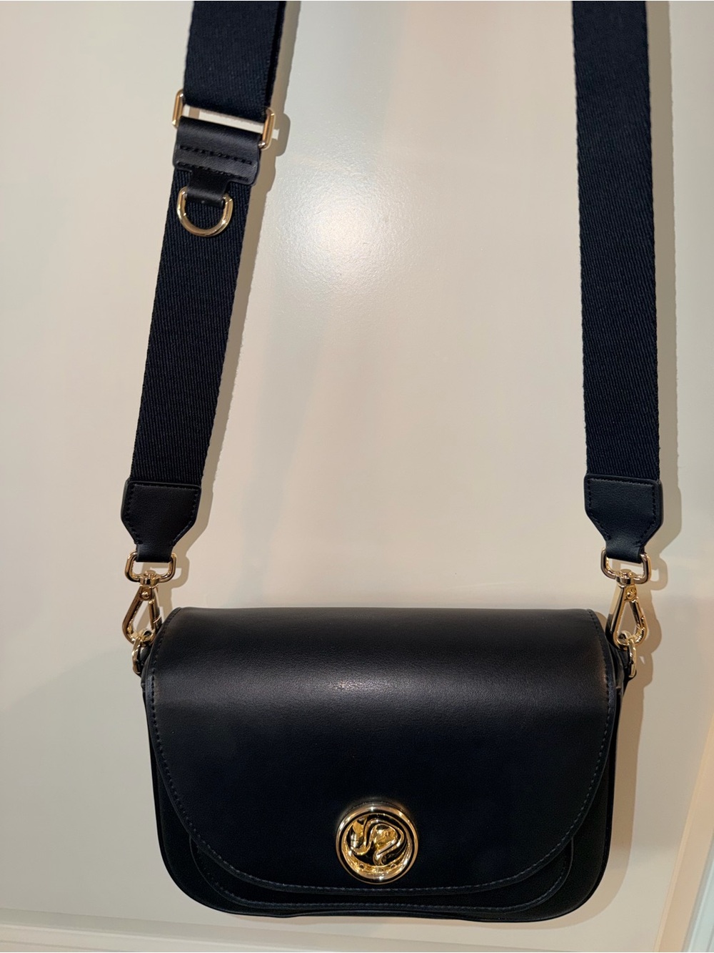 Lululemon Leather Alternative Crossbody Bag 1.5L